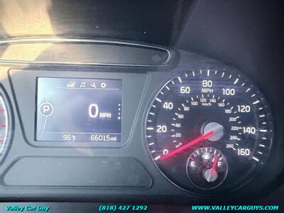 2017 Kia Sorento LX - Photo 14 - Reseda, CA 91335