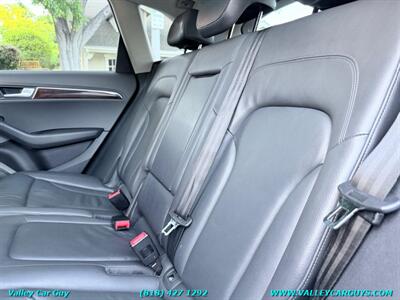 2012 Audi Q5 3.2 quattro Premium   - Photo 20 - Reseda, CA 91335
