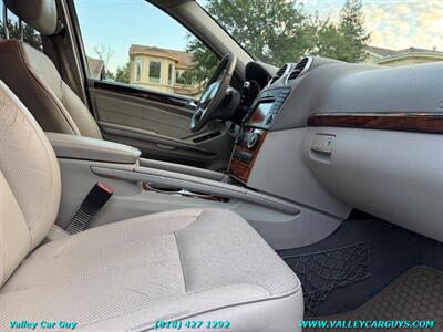 2012 Mercedes-Benz GL 450 4MATIC - Photo 11 - Reseda, CA 91335