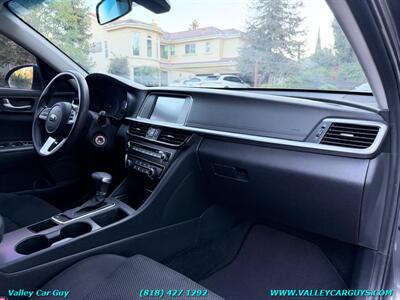 2020 Kia Optima LX - Photo 9 - Reseda, CA 91335