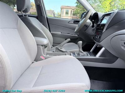 2013 Subaru Forester 2.5X   - Photo 11 - Reseda, CA 91335
