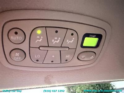 2006 Toyota Sienna XLE Limited 7 Passen - Photo 17 - Reseda, CA 91335