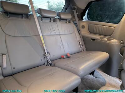 2006 Toyota Sienna XLE Limited 7 Passen - Photo 25 - Reseda, CA 91335