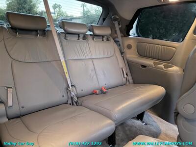 2006 Toyota Sienna XLE Limited 7 Passen - Photo 24 - Reseda, CA 91335