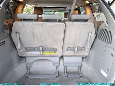 2006 Toyota Sienna XLE Limited 7 Passen - Photo 29 - Reseda, CA 91335