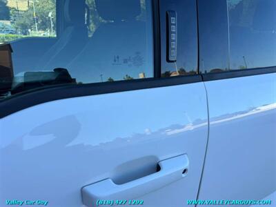 2024 Ford F-150 XLT - Photo 15 - Reseda, CA 91335