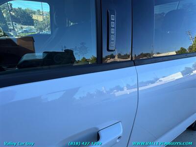 2024 Ford F-150 XLT - Photo 13 - Reseda, CA 91335