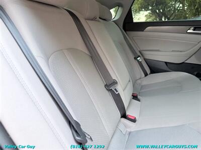 2017 Hyundai SONATA Sport - Photo 20 - Reseda, CA 91335