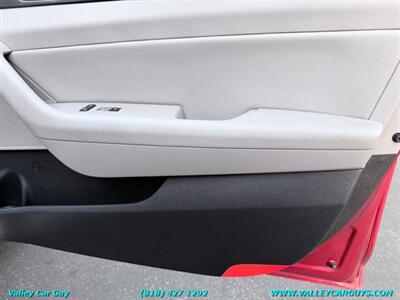 2017 Hyundai SONATA Sport - Photo 24 - Reseda, CA 91335
