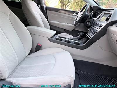 2017 Hyundai SONATA Sport - Photo 10 - Reseda, CA 91335