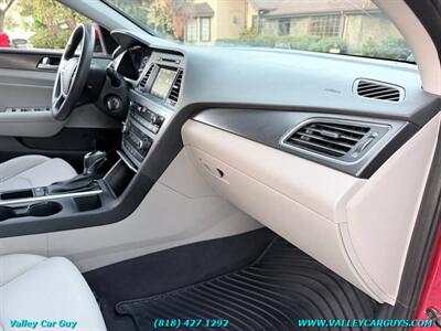 2017 Hyundai SONATA Sport - Photo 9 - Reseda, CA 91335