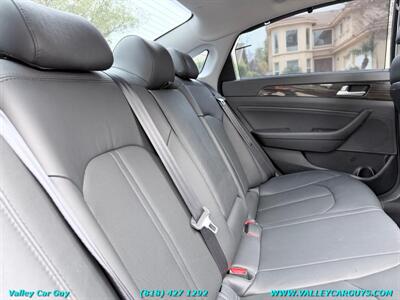 2015 Hyundai SONATA Limited   - Photo 30 - Reseda, CA 91335