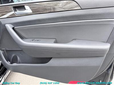2015 Hyundai SONATA Limited   - Photo 35 - Reseda, CA 91335