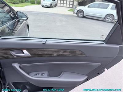 2015 Hyundai SONATA Limited   - Photo 34 - Reseda, CA 91335