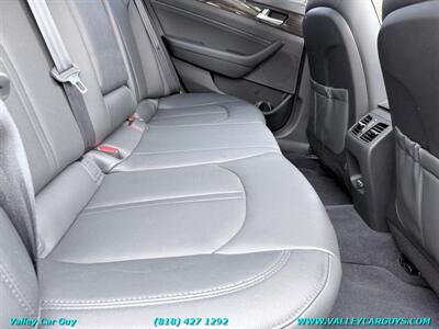 2015 Hyundai SONATA Limited   - Photo 33 - Reseda, CA 91335