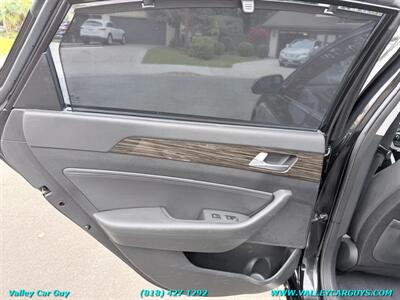 2015 Hyundai SONATA Limited   - Photo 37 - Reseda, CA 91335