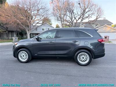 2018 Kia Sorento LX   - Photo 8 - Reseda, CA 91335