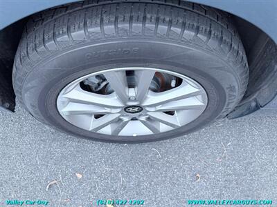 2015 Hyundai SONATA SE   - Photo 22 - Reseda, CA 91335