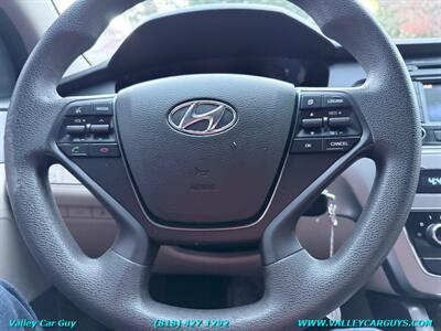 2015 Hyundai SONATA SE   - Photo 11 - Reseda, CA 91335