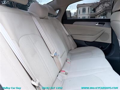 2015 Hyundai SONATA SE   - Photo 17 - Reseda, CA 91335