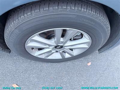 2015 Hyundai SONATA SE   - Photo 21 - Reseda, CA 91335