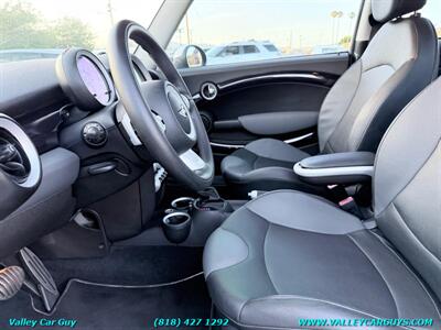 2009 MINI Cooper S S   - Photo 13 - Reseda, CA 91335