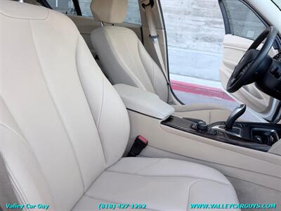 2014 BMW 320i - Photo 10 - Reseda, CA 91335