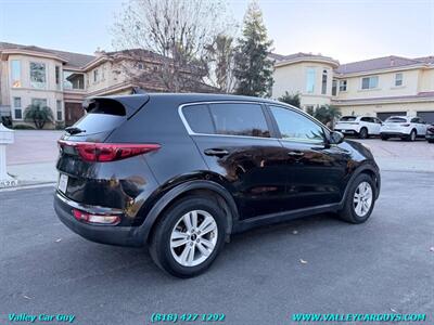 2017 Kia Sportage LX - Photo 5 - Reseda, CA 91335