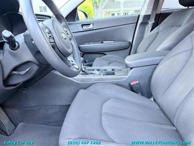 2016 Kia Optima LX   - Photo 9 - Reseda, CA 91335