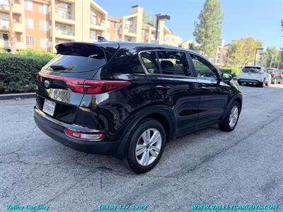 2017 Kia Sportage LX - Photo 4 - Reseda, CA 91335