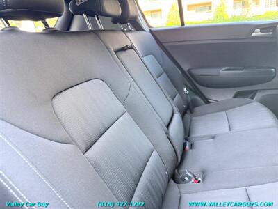 2017 Kia Sportage LX - Photo 20 - Reseda, CA 91335