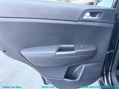 2017 Kia Sportage LX - Photo 25 - Reseda, CA 91335
