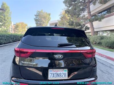 2017 Kia Sportage LX - Photo 5 - Reseda, CA 91335