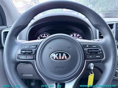 2017 Kia Sportage LX   - Photo 15 - Reseda, CA 91335