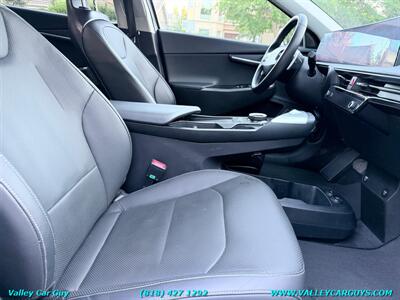 2022 Kia EV6 Wind   - Photo 12 - Reseda, CA 91335