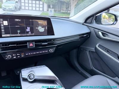 2022 Kia EV6 Wind   - Photo 17 - Reseda, CA 91335