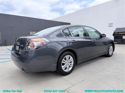 2010 Nissan Altima 2.5 S   - Photo 4 - Reseda, CA 91335