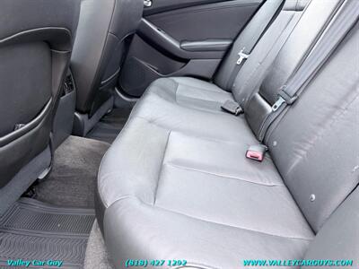 2010 Nissan Altima 2.5 S   - Photo 20 - Reseda, CA 91335