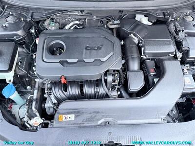 2015 Hyundai SONATA SE   - Photo 28 - Reseda, CA 91335