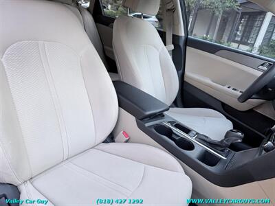 2015 Hyundai SONATA SE   - Photo 9 - Reseda, CA 91335