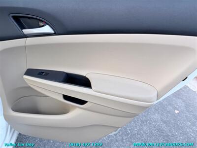 2012 Honda Accord SE - Photo 21 - Reseda, CA 91335