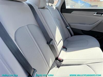2016 Hyundai SONATA SE - Photo 18 - Reseda, CA 91335
