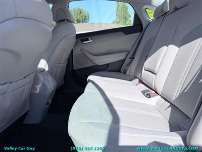 2016 Hyundai SONATA SE - Photo 15 - Reseda, CA 91335