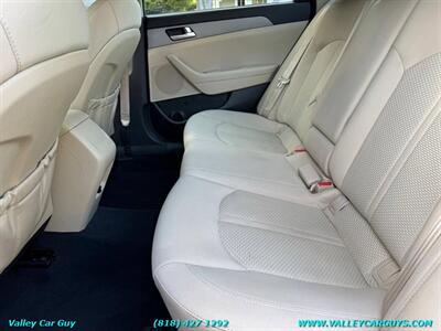 2015 Hyundai SONATA SE   - Photo 18 - Reseda, CA 91335