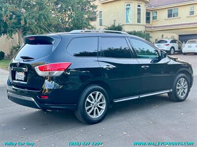 2015 Nissan Pathfinder SV   - Photo 5 - Reseda, CA 91335