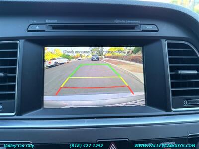 2016 Hyundai SONATA SE - Photo 18 - Reseda, CA 91335
