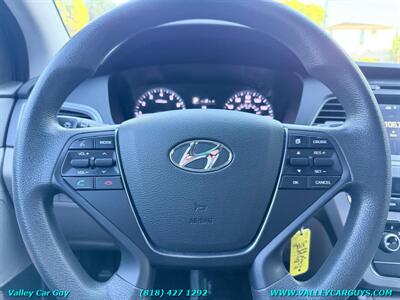 2016 Hyundai SONATA SE - Photo 15 - Reseda, CA 91335