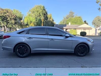 2016 Hyundai SONATA SE   - Photo 7 - Reseda, CA 91335