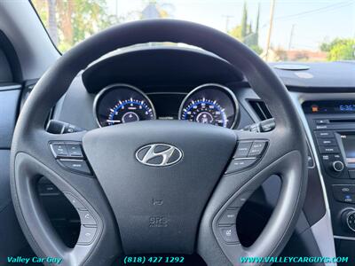 2014 Hyundai SONATA GLS   - Photo 16 - Reseda, CA 91335