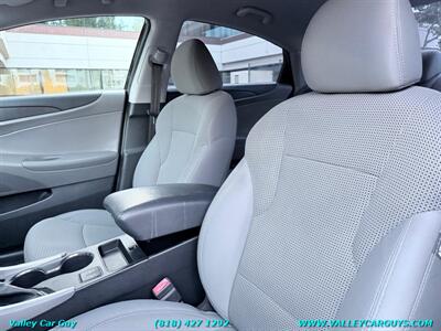 2014 Hyundai SONATA GLS   - Photo 12 - Reseda, CA 91335